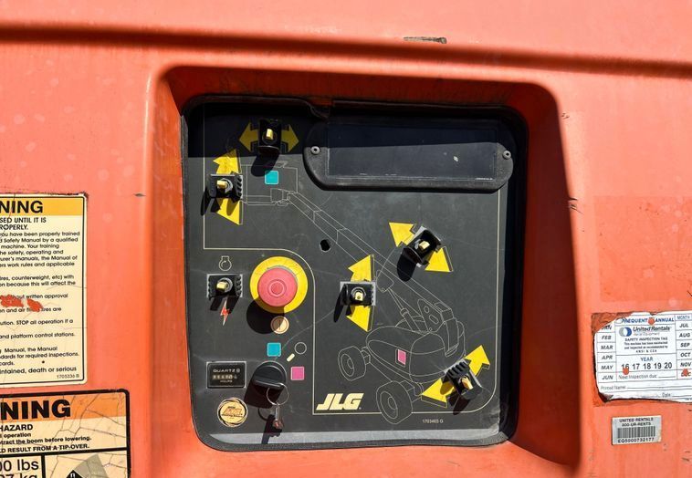 Sold - Telescopic Boom Lift - View 6